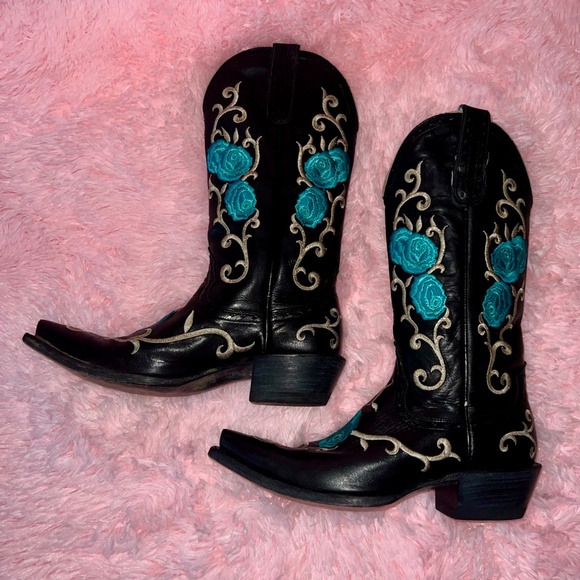 LADIES ARIAT BLACK SNIP TOE WESTERN BOOTS SIZE 9 - Picture 2 of 13